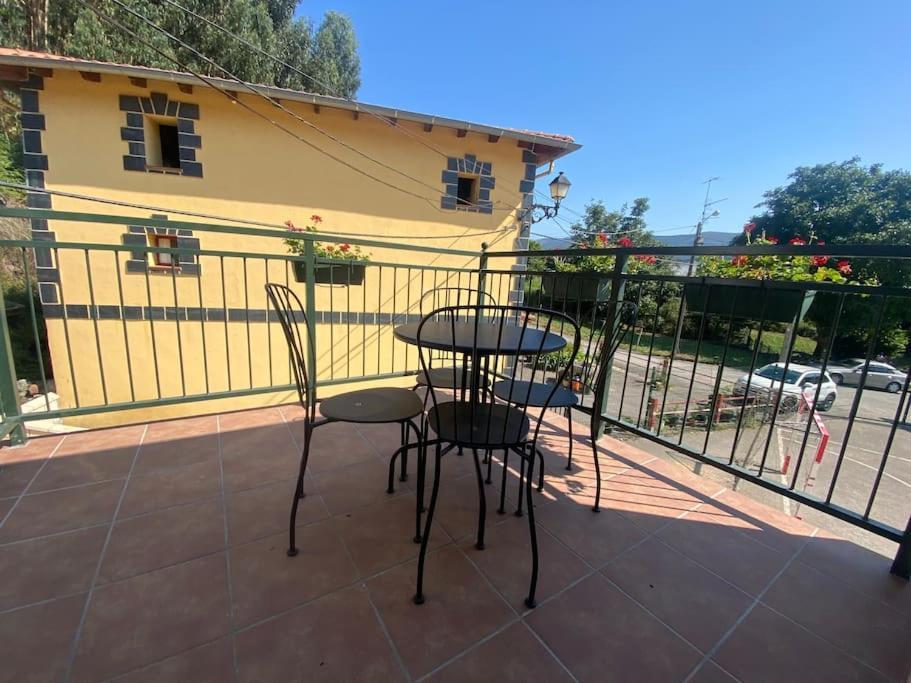 Sámano Casa En Montealegre Reformada Y Acogedora מראה חיצוני תמונה